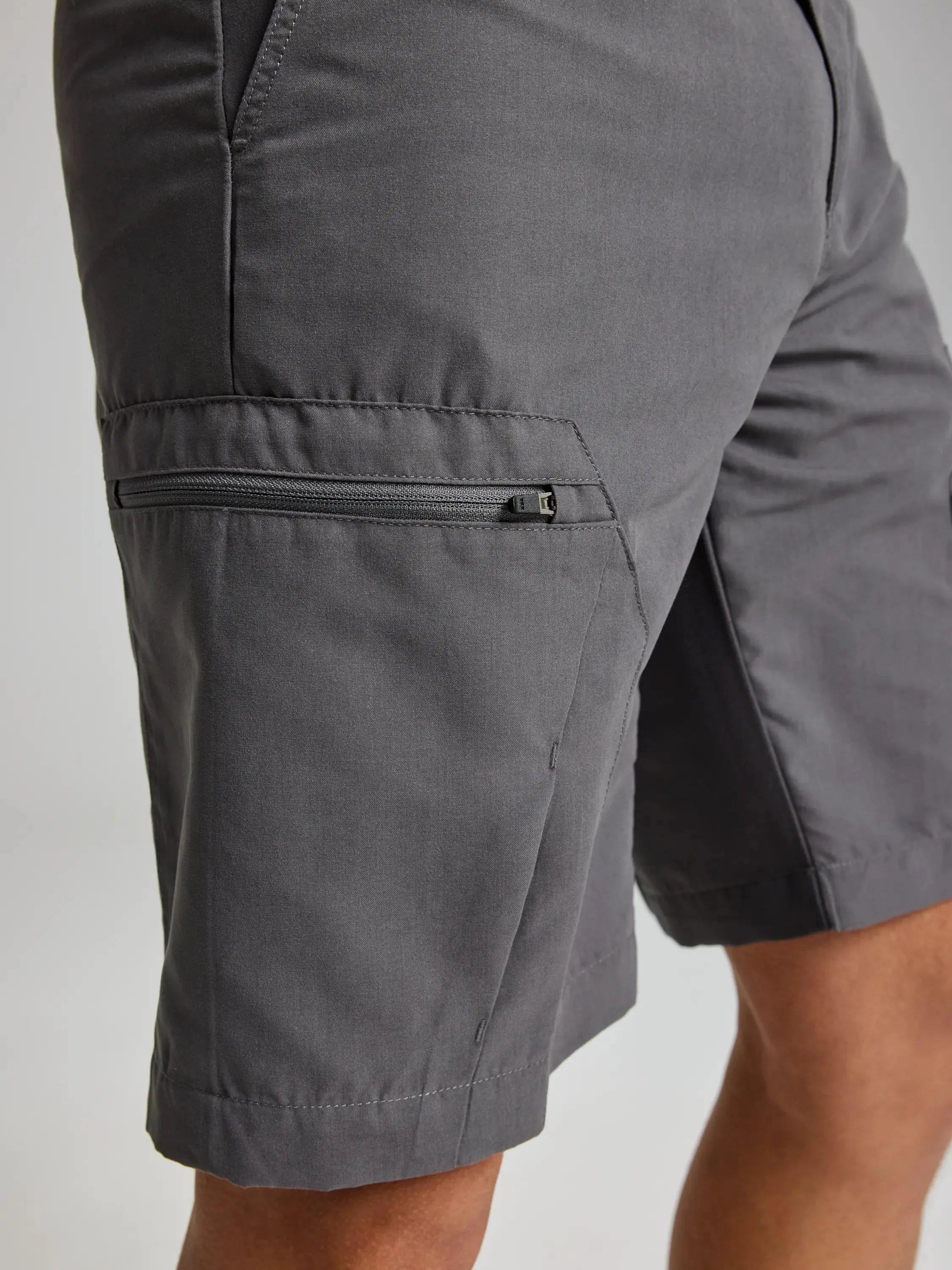 ACTIVE CARGO SHORT