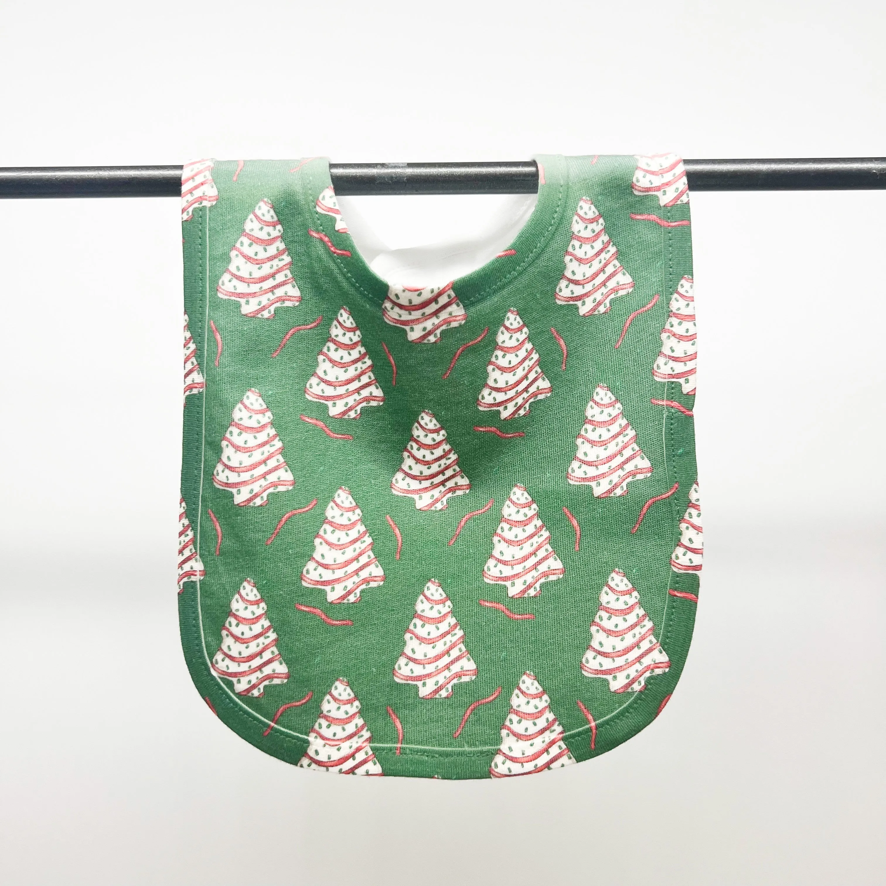 Christmas Cakes Bib