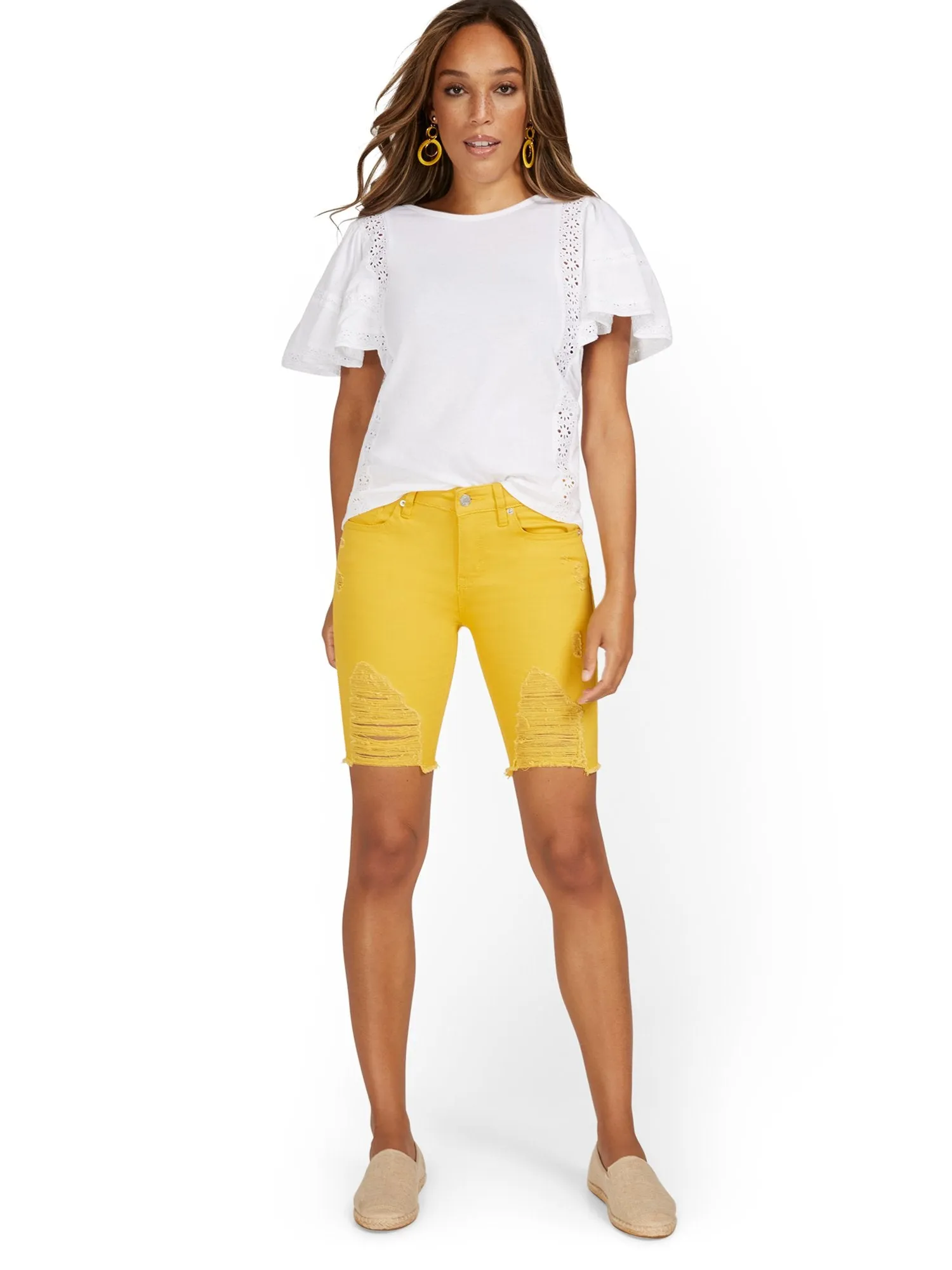 Lexi Mid-Rise 9-Inch Short - Tulip Yellow