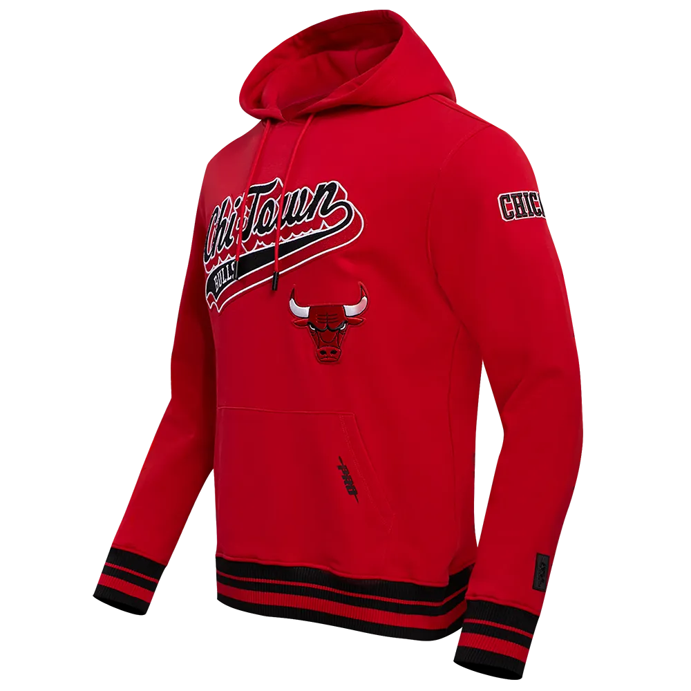 NBA CHICAGO BULLS SCRIPT TAIL MEN'S RIB FLEECE PULLOVER HOODIE (RED/BLACK)