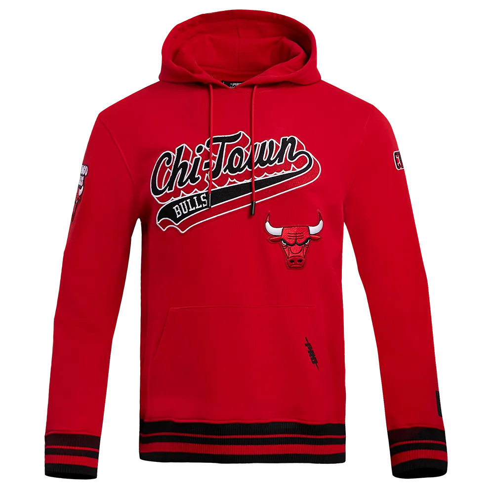 NBA CHICAGO BULLS SCRIPT TAIL MEN'S RIB FLEECE PULLOVER HOODIE (RED/BLACK)