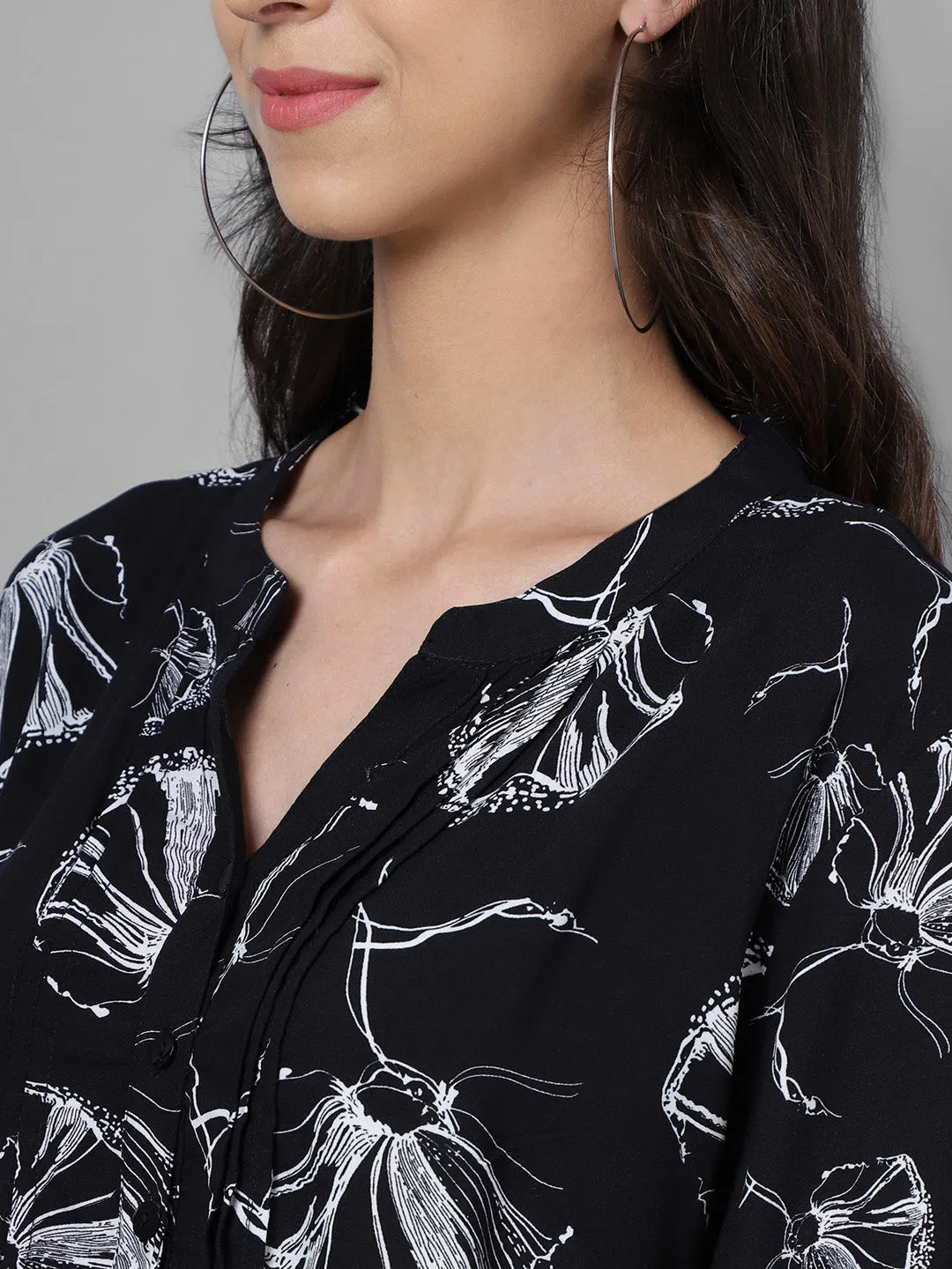 Women's Casual  Black Floral Print Mandarin Collar Tunic